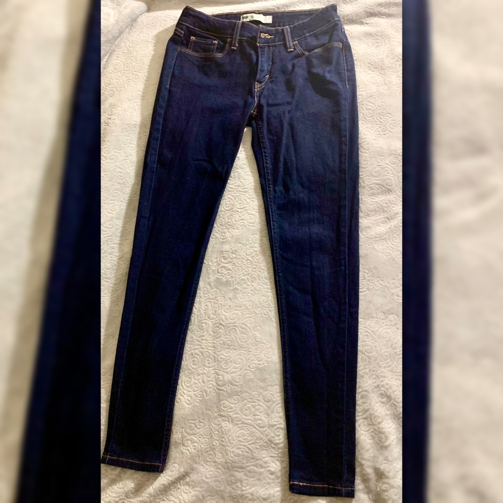 Dark Blue Levi's Jeggings